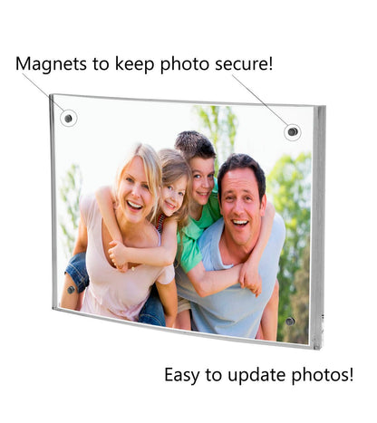 6"W x 4"H Curved Photo Display Sign Holder with Magnetic Closure
